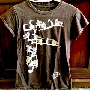 Founders brewing tee, free gift w purchase